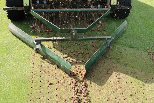 Hålpipning greener måndag och tisdag v38