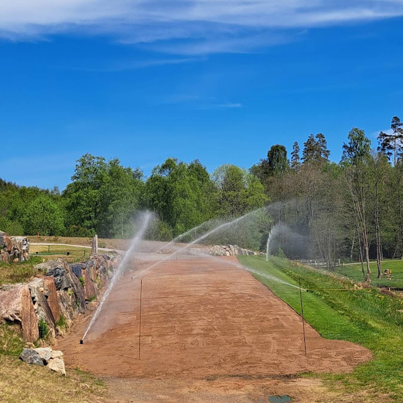 Bevattning Tee 15